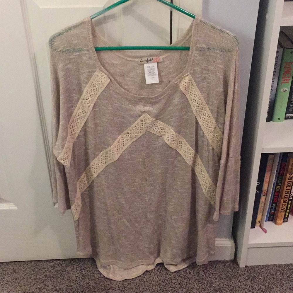 Oatmeal colored 3/4 length crotchet top